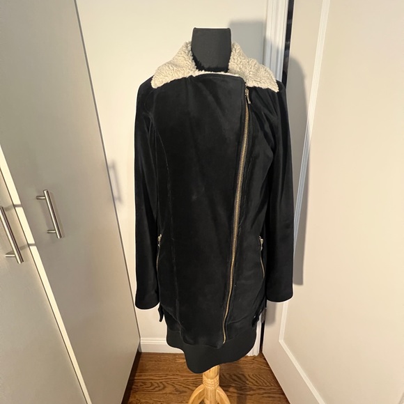 Show me your Mumu “Elisha” faux sherling and soft corduroy jacket - Picture 4 of 10